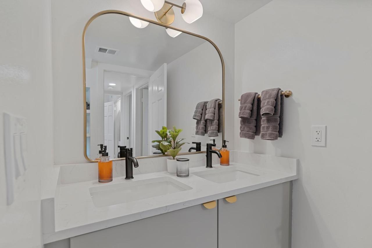 Peaceful Phoenix Getaway - Central Location, Family-Friendly & Pool Table! Eksteriør bilde